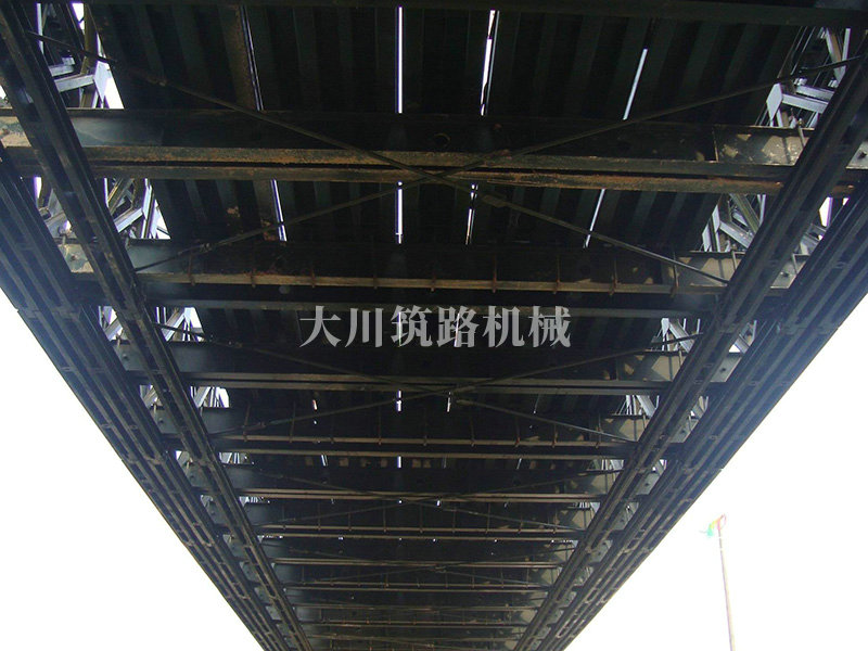 郴州大川筑路機械有限公司,湖南筑養路工程機械生產(chǎn)銷(xiāo)售,湖南筑養路工程鋼橋生產(chǎn)銷(xiāo)售